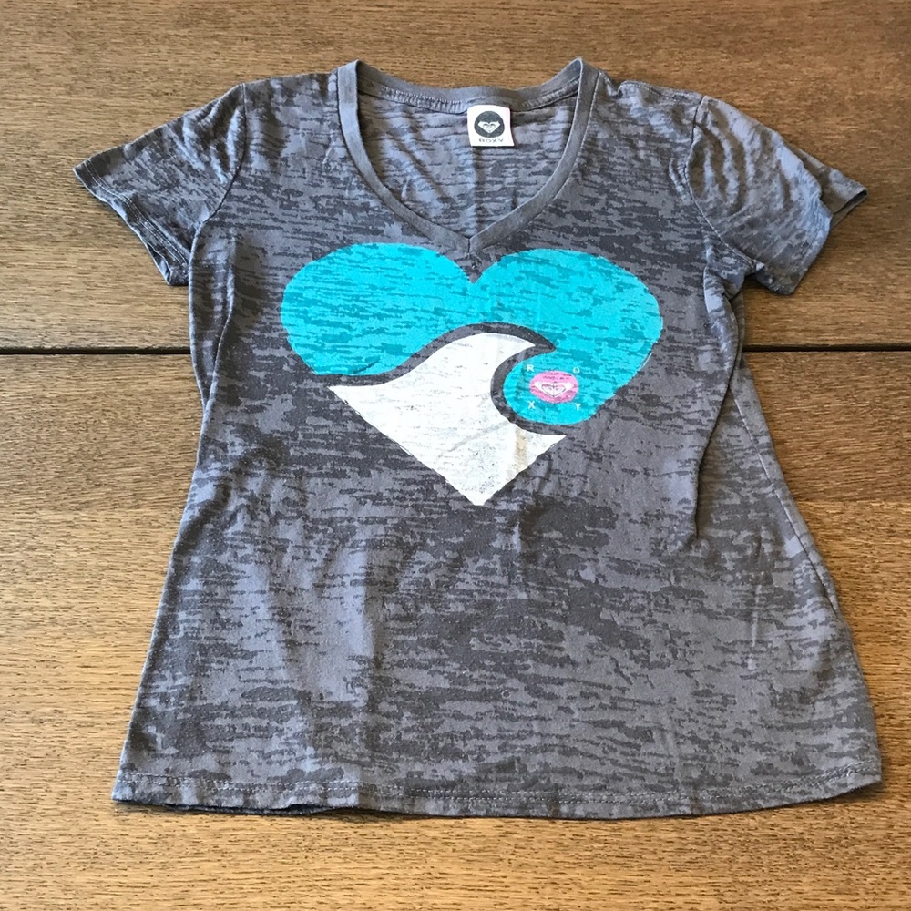 Roxy Gray Short-Sleeve Tee with Turquoise Heart Graphic